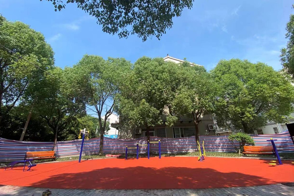 桐鄉城盛小區透水路面